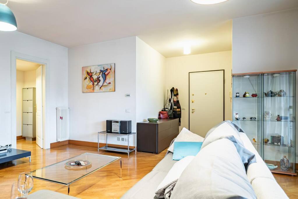 Broletto Park Apartment - Affitti Brevi Italia Lecco Exterior foto